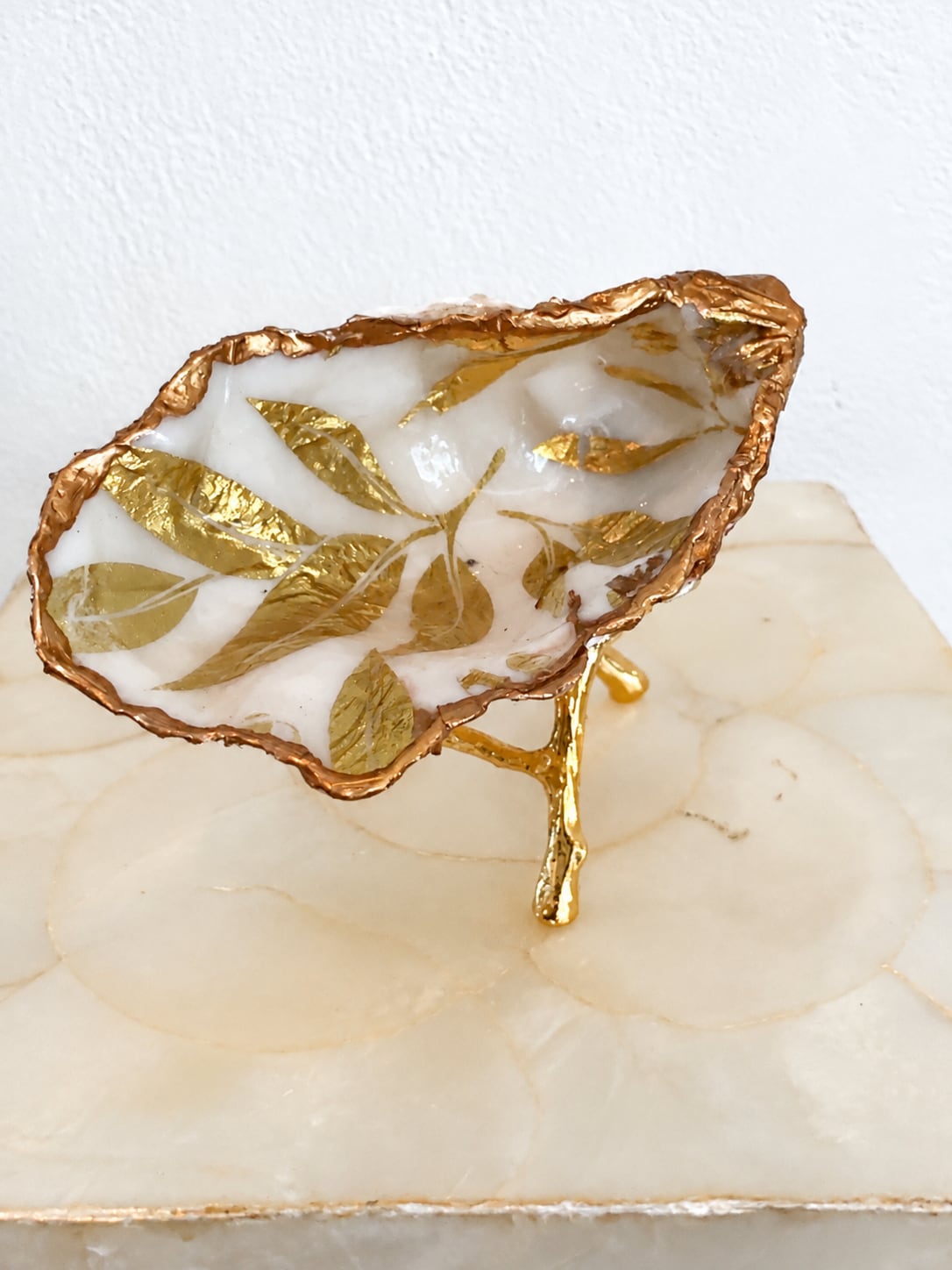 Gold Botanical Oyster-Shell Trinket Dish